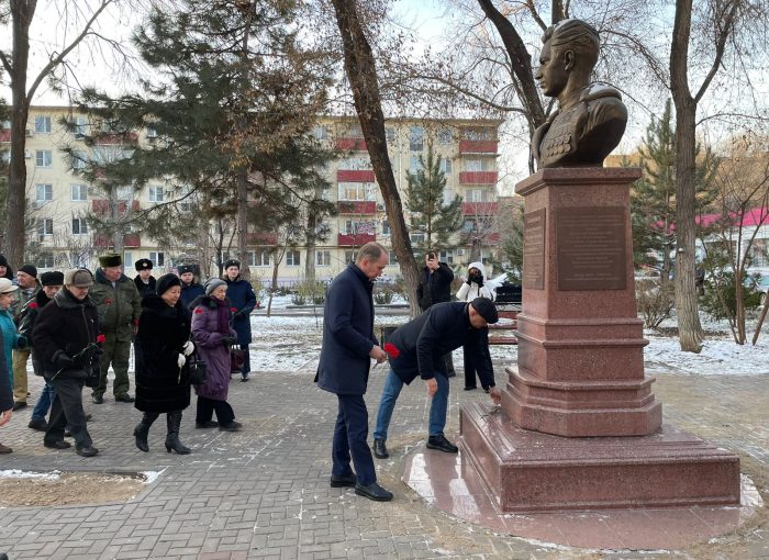 Астраханские патриоты почтили память дважды Героя Советского Союза Н.М.Скоморохова